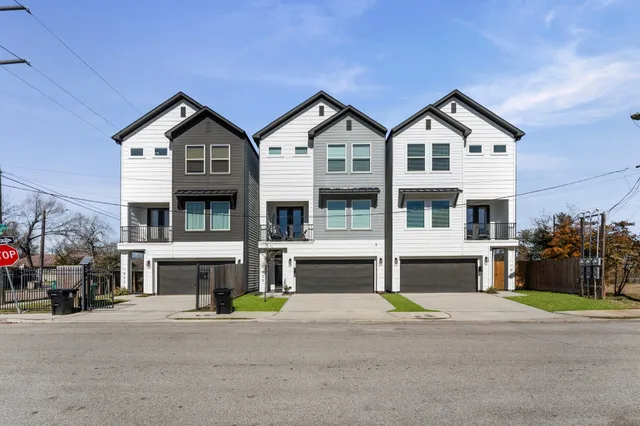 $2,690 | 1807 Lee Street, Houston, TX 77026