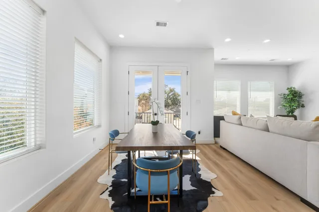 $2,690 | 1807 Lee Street, Houston, TX 77026