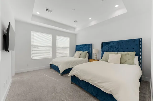 $2,690 | 1807 Lee Street, Houston, TX 77026