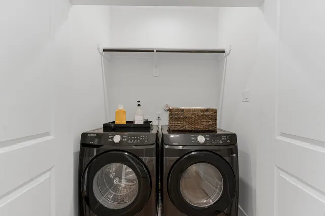 $2,690 | 1807 Lee Street, Houston, TX 77026