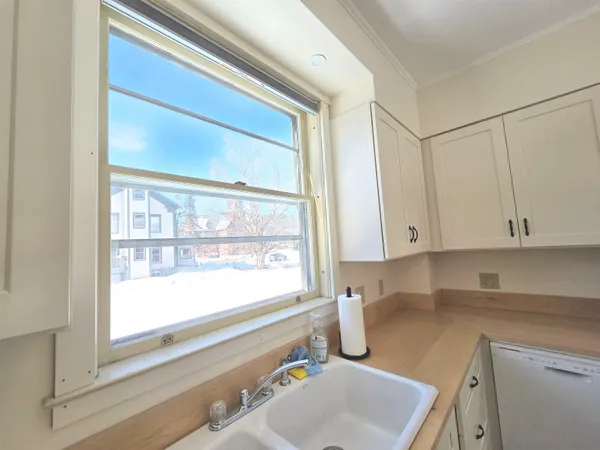 $410,000 | 69 Winter Street, St. Johnsbury, VT 05819