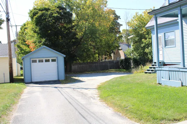 $410,000 | 69 Winter Street, St. Johnsbury, VT 05819