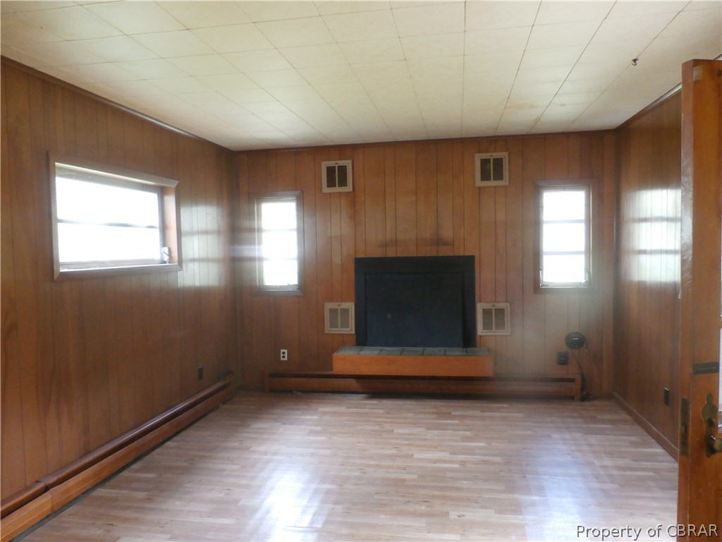 8051 Parks Road West Point, VA 23181 - Photo 3 of 6 Gallery Image 3