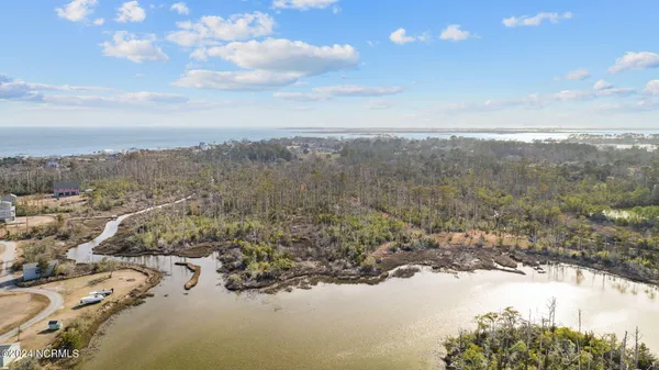 $350,000 | 165 Goose Pond Road, Marshallberg, NC 28553