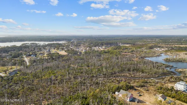 $350,000 | 165 Goose Pond Road, Marshallberg, NC 28553