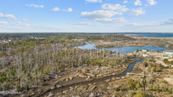 $350,000 | 165 Goose Pond Road, Marshallberg, NC 28553