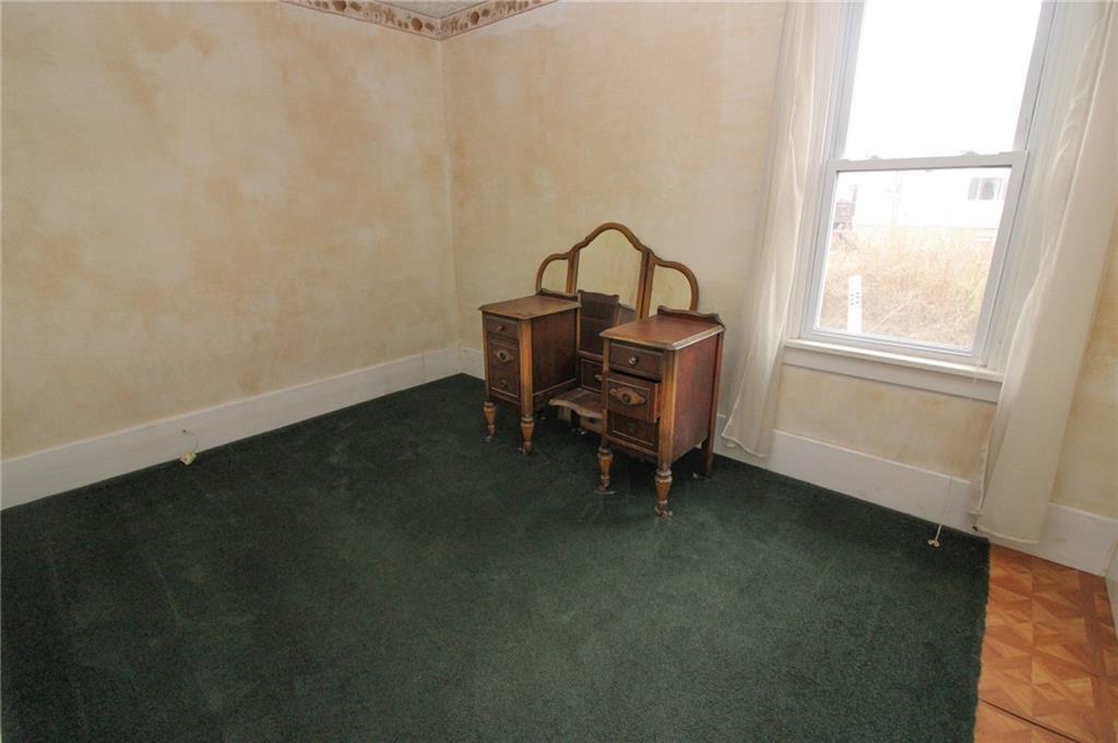 657 Pennsylvania Avenue Rochester, PA 15074 - Photo 11 of 21 Gallery Image 11