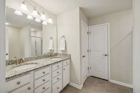 $439,000 | 2910 Hen Brook Drive, Columbia, TN 38401