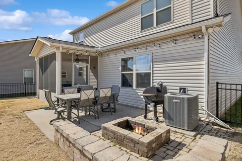 $439,000 | 2910 Hen Brook Drive, Columbia, TN 38401