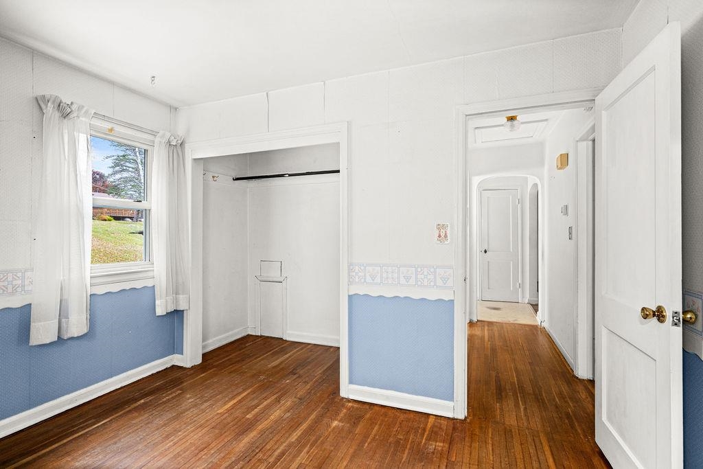 4931 Wyoming Street Duluth, MN 55804 - Photo 16 of 31