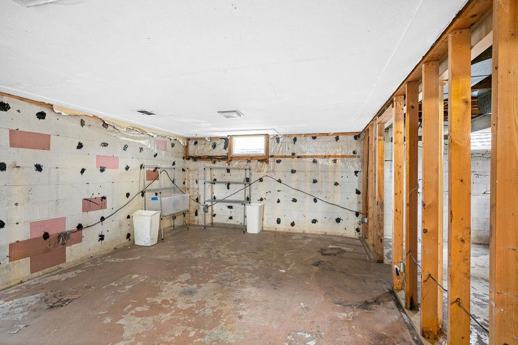 4931 Wyoming Street Duluth, MN 55804 - Photo 19 of 31