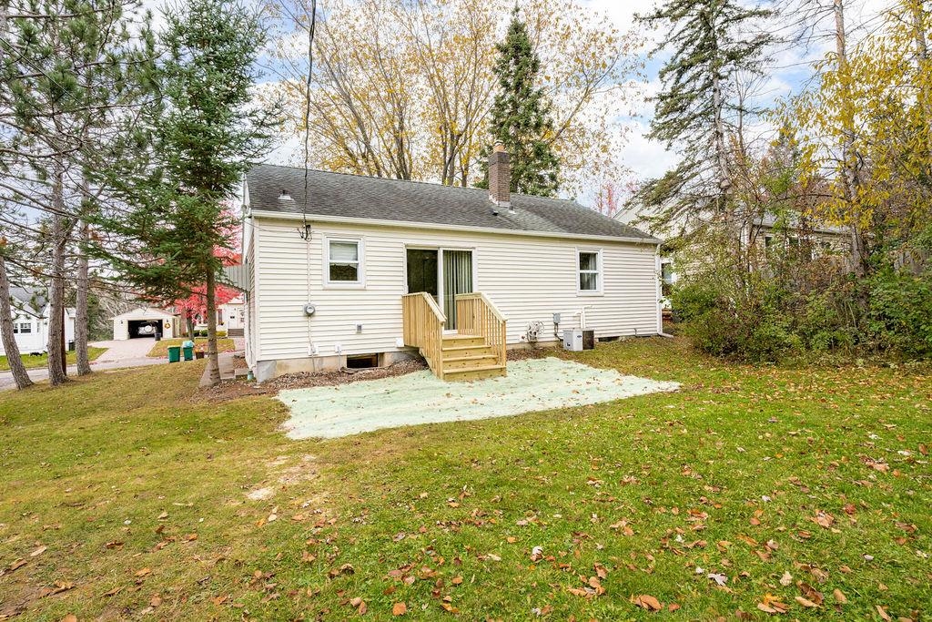 4931 Wyoming Street Duluth, MN 55804 - Photo 20 of 31