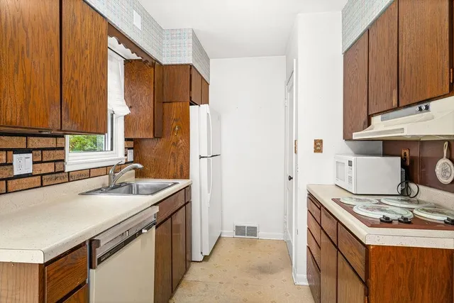 $249,900 | 4931 Wyoming Street, Duluth, MN 55804