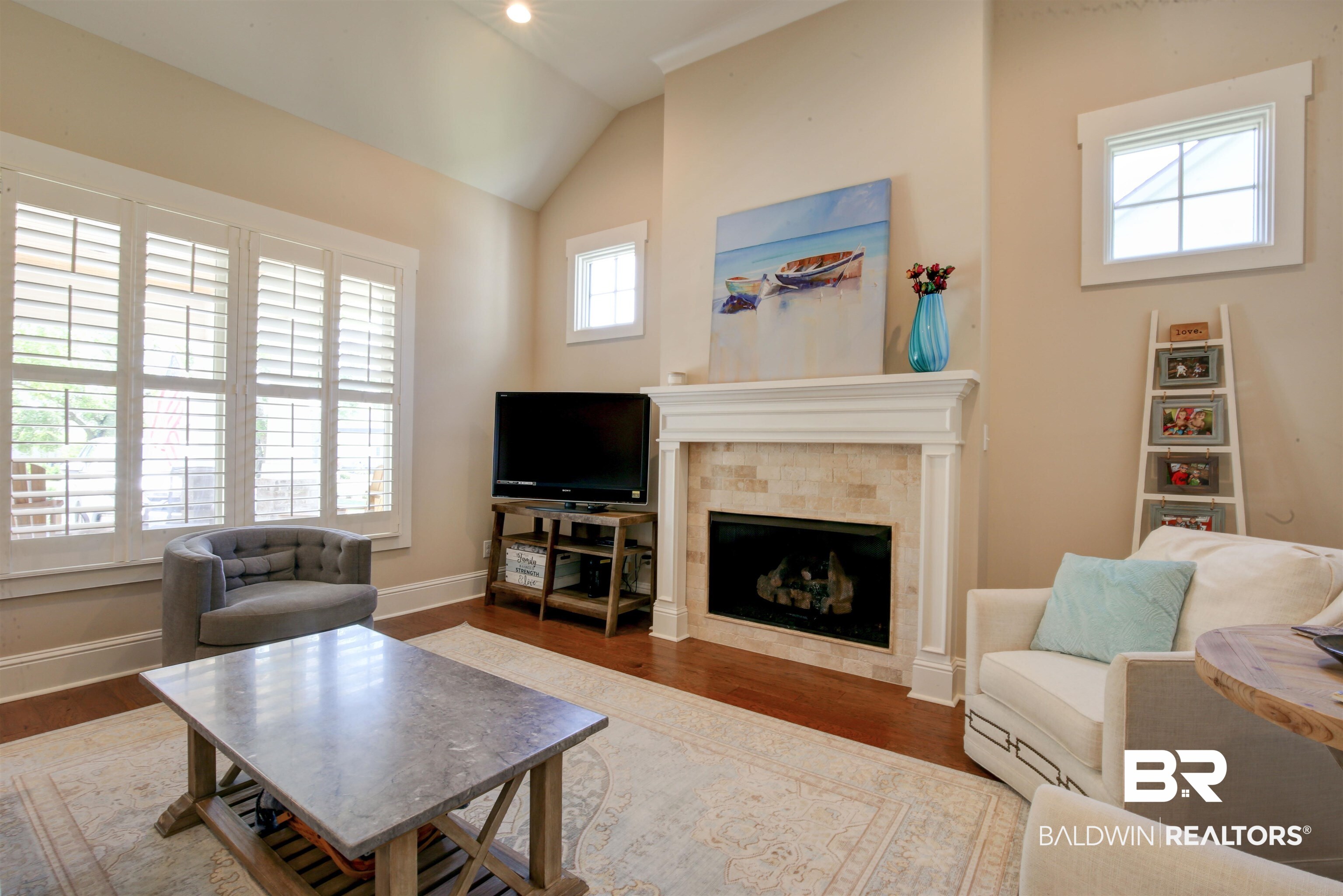 469 Colony Drive Fairhope, AL 36532 - Photo 10 of 31 Great Room with Vaulted C