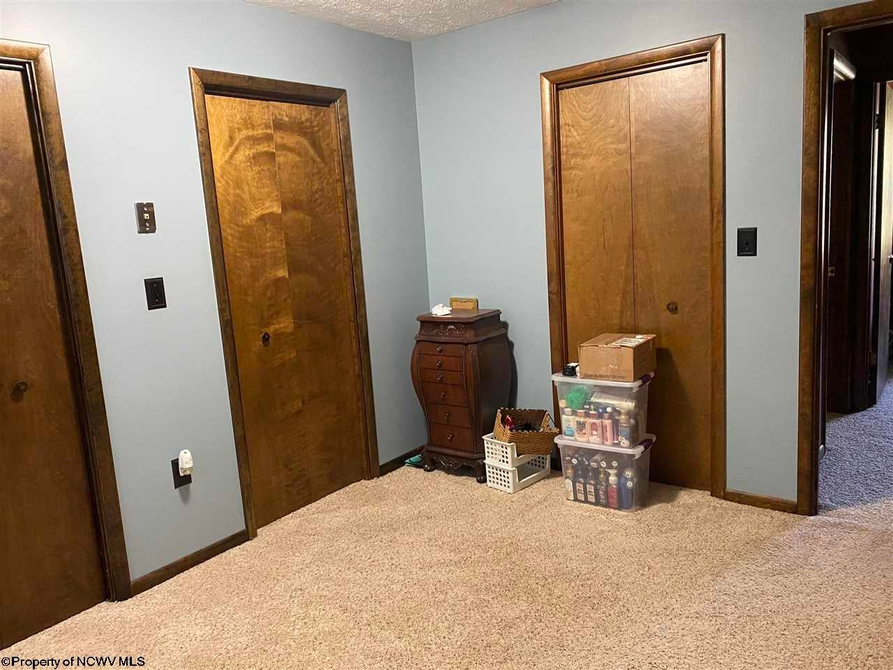 4207 Daybrook Road Fairview, WV 26570 - Photo 13 of 26 Gallery Image 13