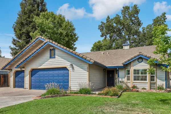 $735,000 | 5013 Portia Court, Carmichael, CA 95608