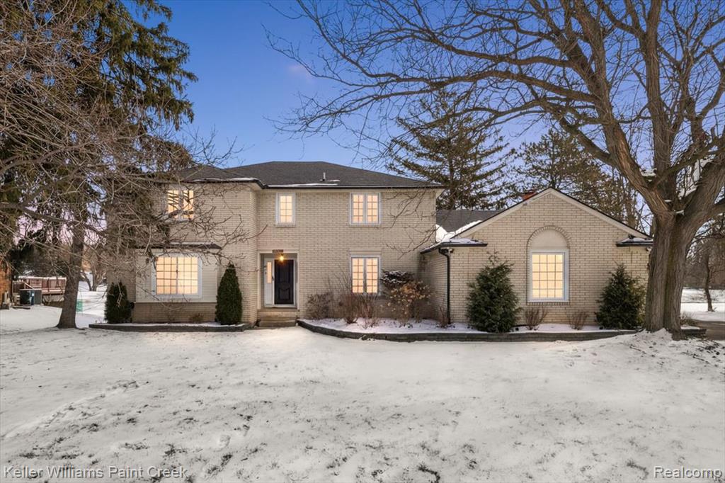 1824 North Adams Road Rochester Hills, MI 48306 - Photo 1 of 69 Gallery Image 1