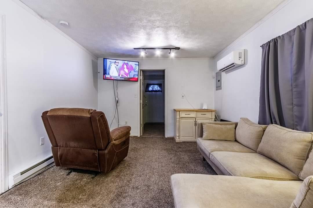 4378 West Allentown Road Connersville, IN 47331 - Photo 8 of 11