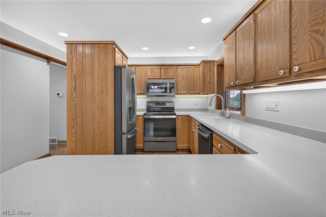 46675 Clarkson Road Rogers, OH 44455 - Photo 17 of 47 Gallery Image 17