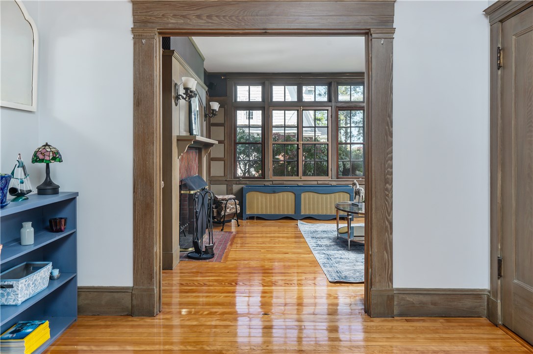 121 Woodland Road Woonsocket, RI 02895 - Photo 9 of 50
