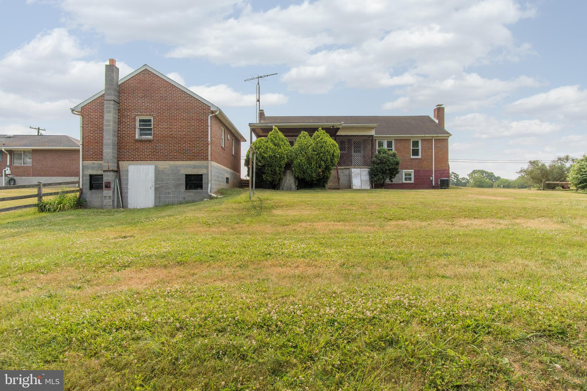 13516 Herman Myers Road Hagerstown, MD 21742 - Photo 28 of 35 Rearview, garage has a BASEMENT!