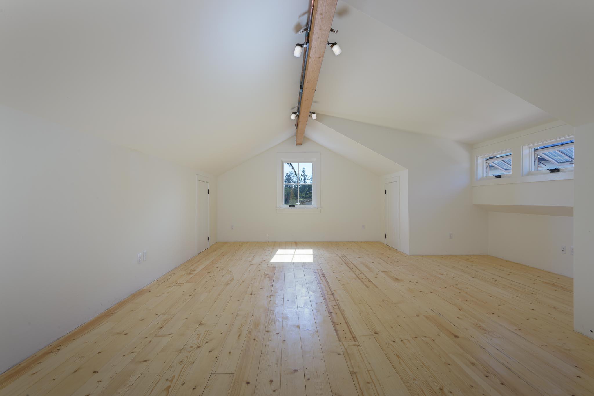 130 Tiburon Bay Lane Montecito, CA 93108 - Photo 20 of 31 wooden floor in an empty room with a window
