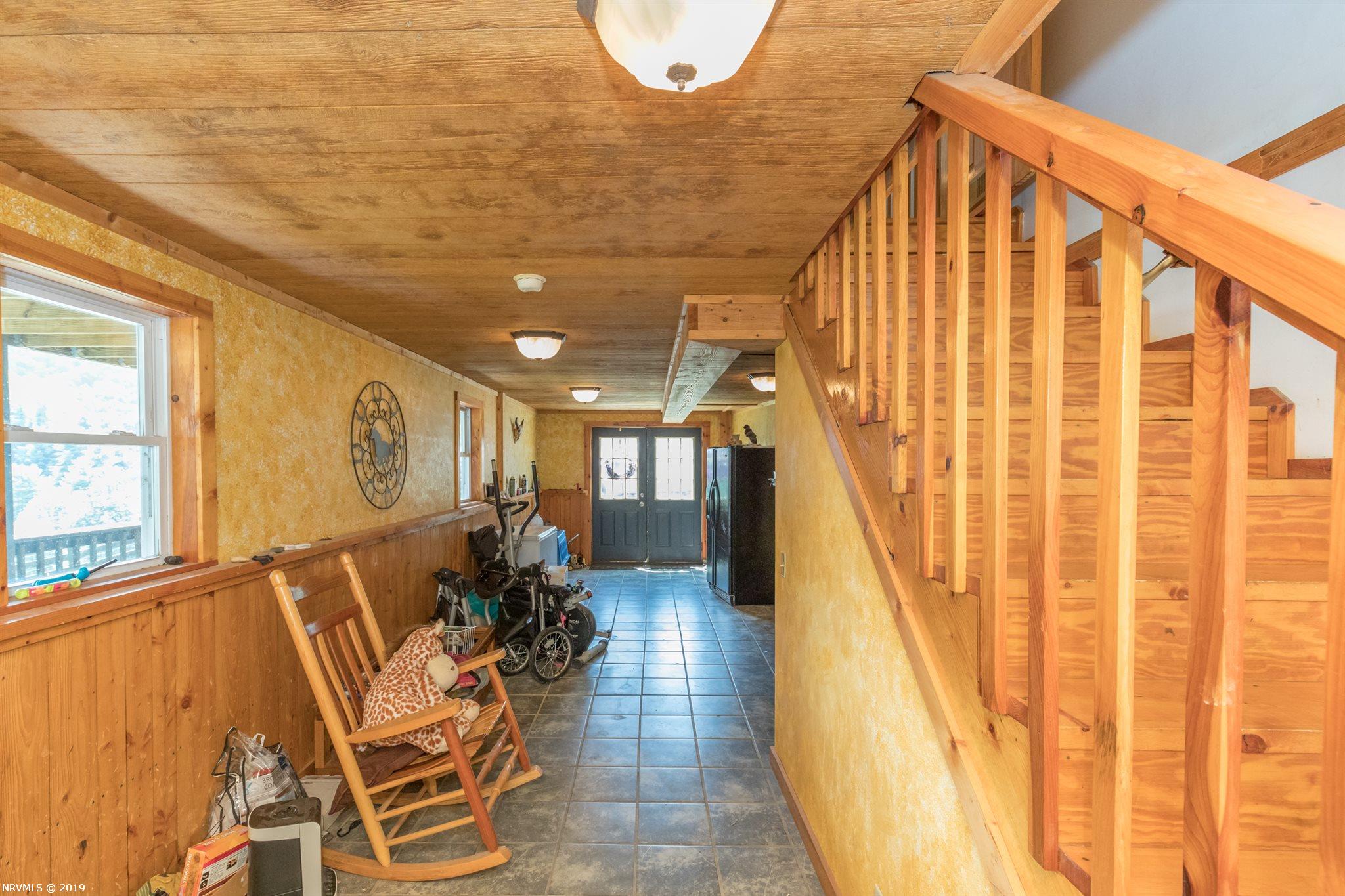 5305 Spring Valley Road, Unit 1 Elk Creek, VA 24326 - Photo 33 of 68 Gallery Image 33