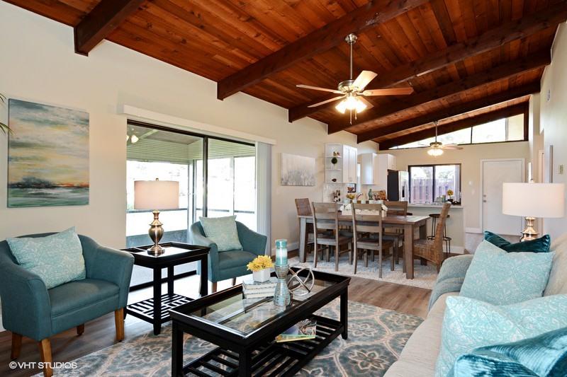 04_100GateRd63_93_LivingRoomDiningRoom_F