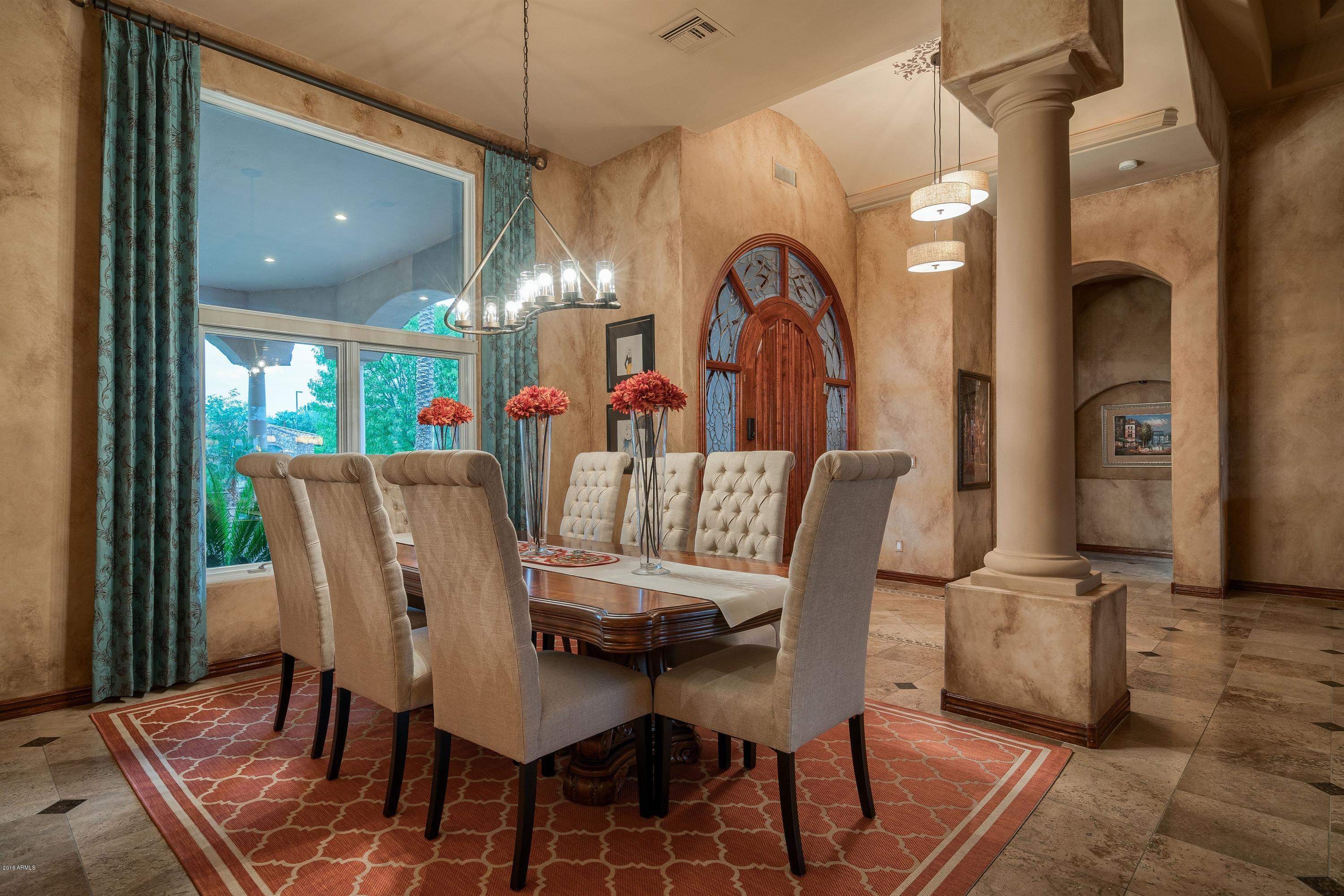2885 East Robin Court Gilbert, AZ 85296 - Photo 13 of 61 010_Dining