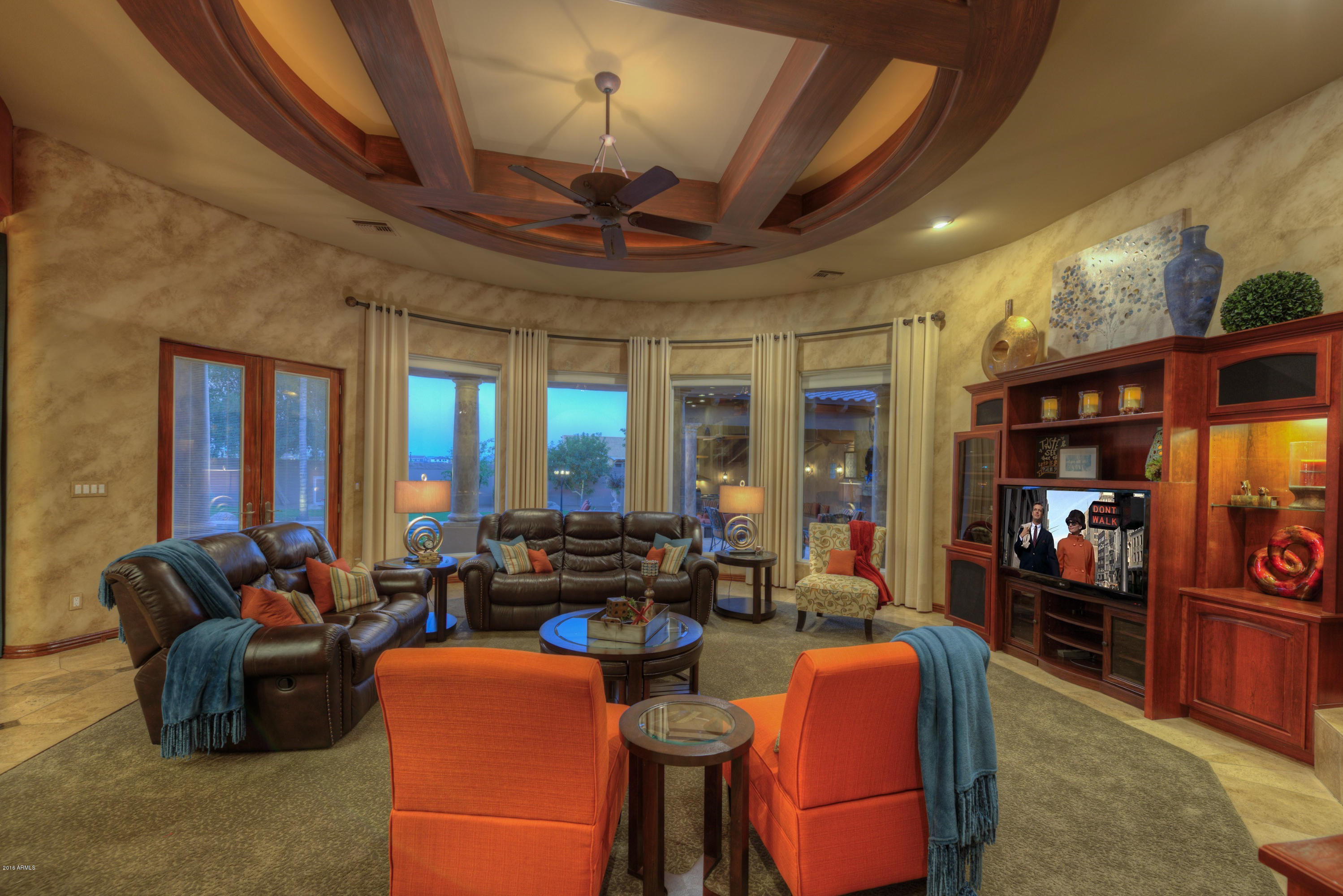 2885 East Robin Court Gilbert, AZ 85296 - Photo 22 of 61 020_Family Room
