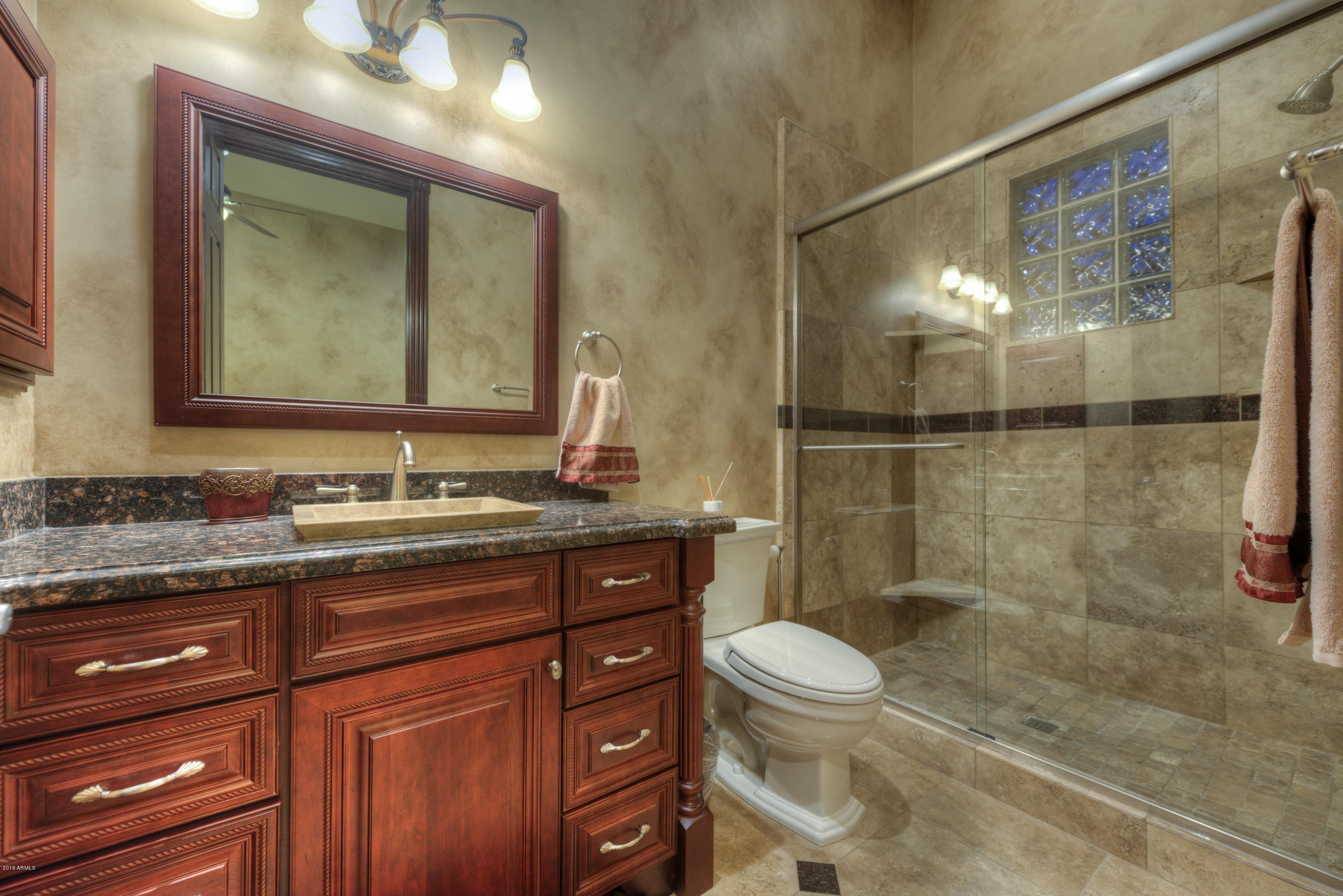 2885 East Robin Court Gilbert, AZ 85296 - Photo 44 of 61 042_Casita Ensuite Bath
