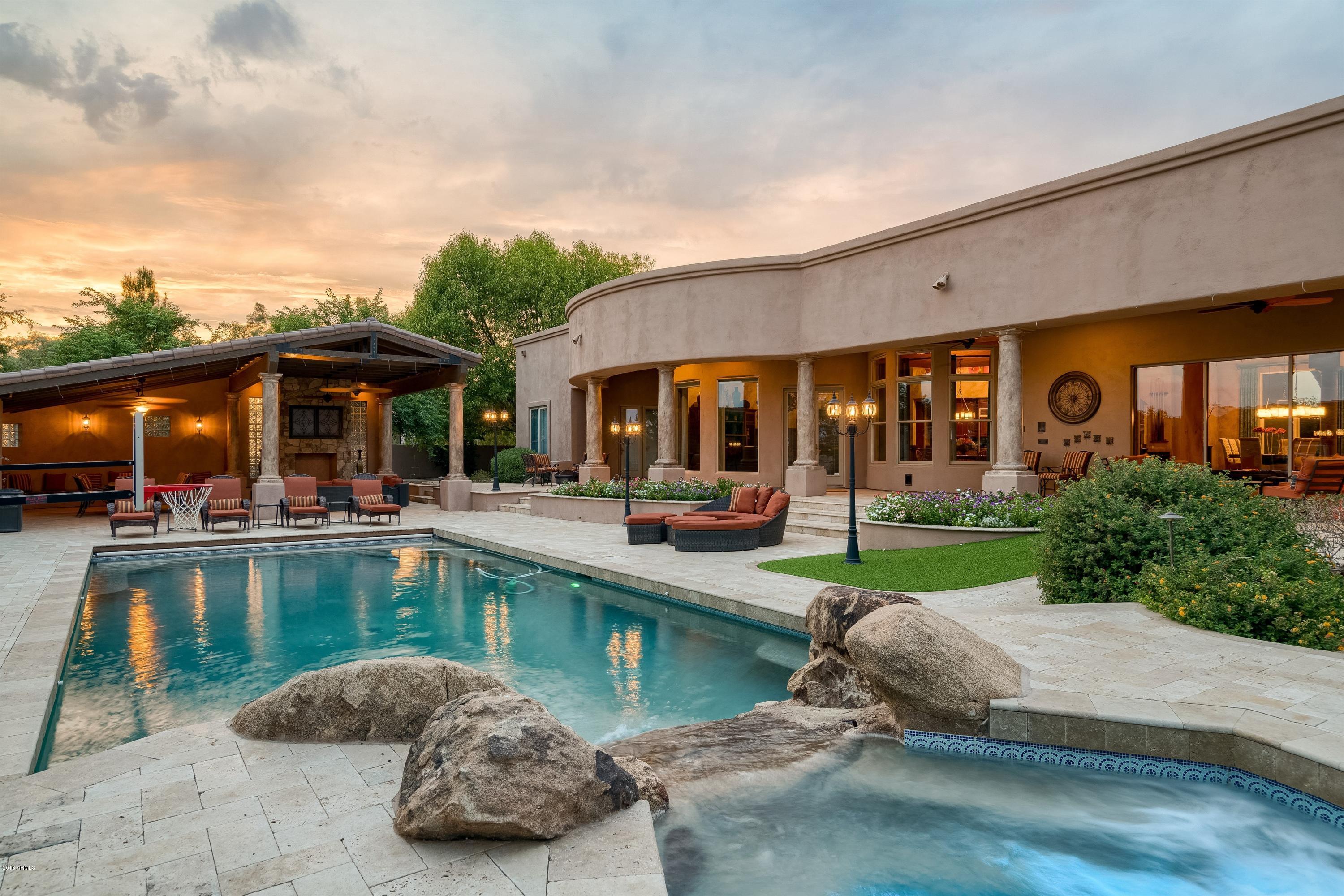 2885 East Robin Court Gilbert, AZ 85296 - Photo 53 of 61 026_Pool at Sunset