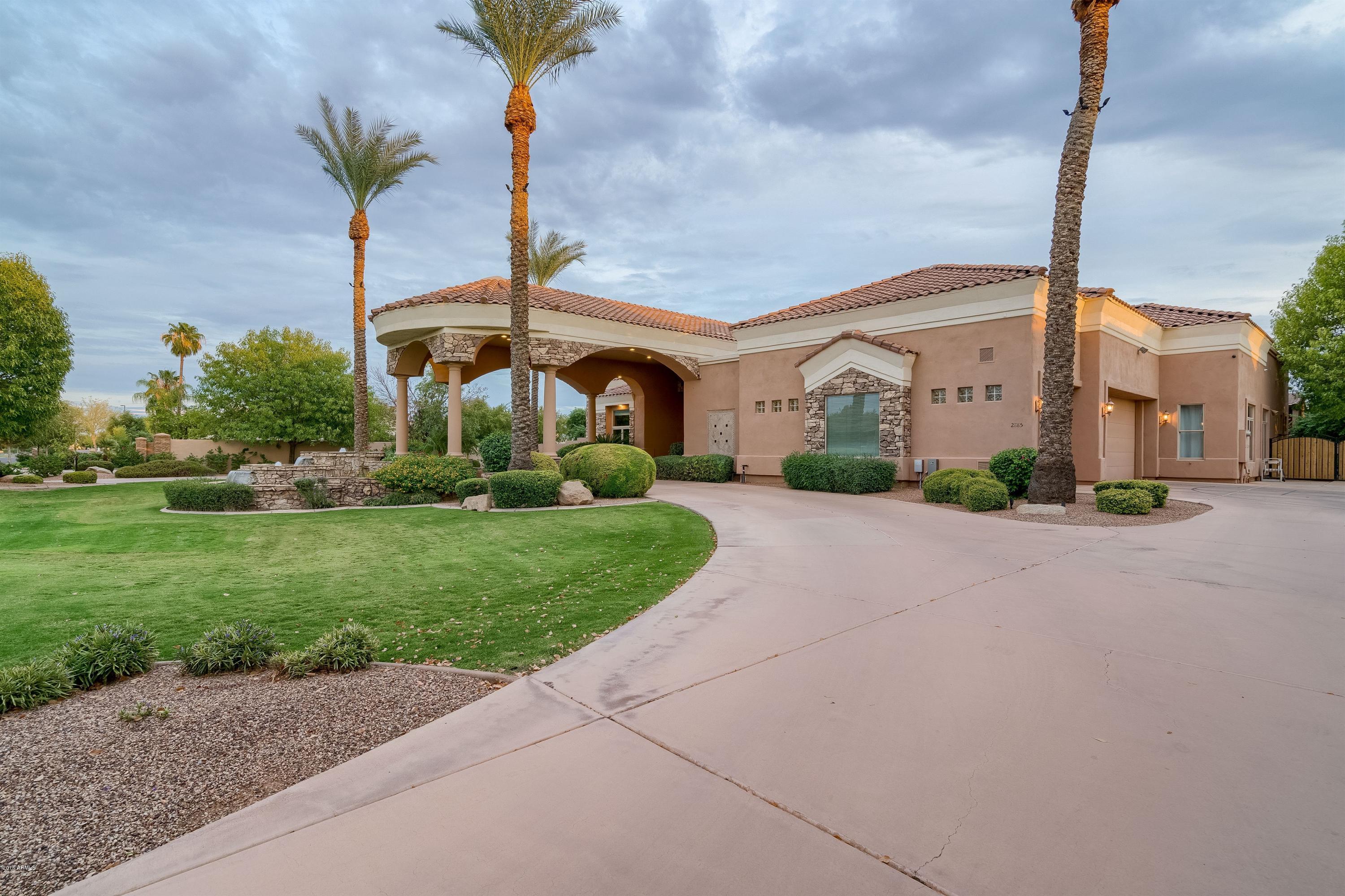 2885 East Robin Court Gilbert, AZ 85296 - Photo 59 of 61 004_Front IV