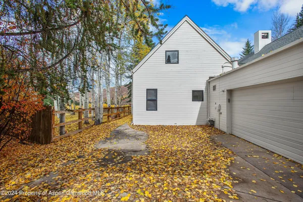 $40,000 | 1270 Mountain View Drive, Aspen, CO 81611