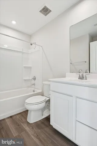 $2,600 | 15 Rose Gln Court, Coatesville, PA 19320