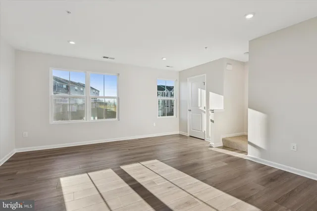 $2,600 | 15 Rose Gln Court, Coatesville, PA 19320