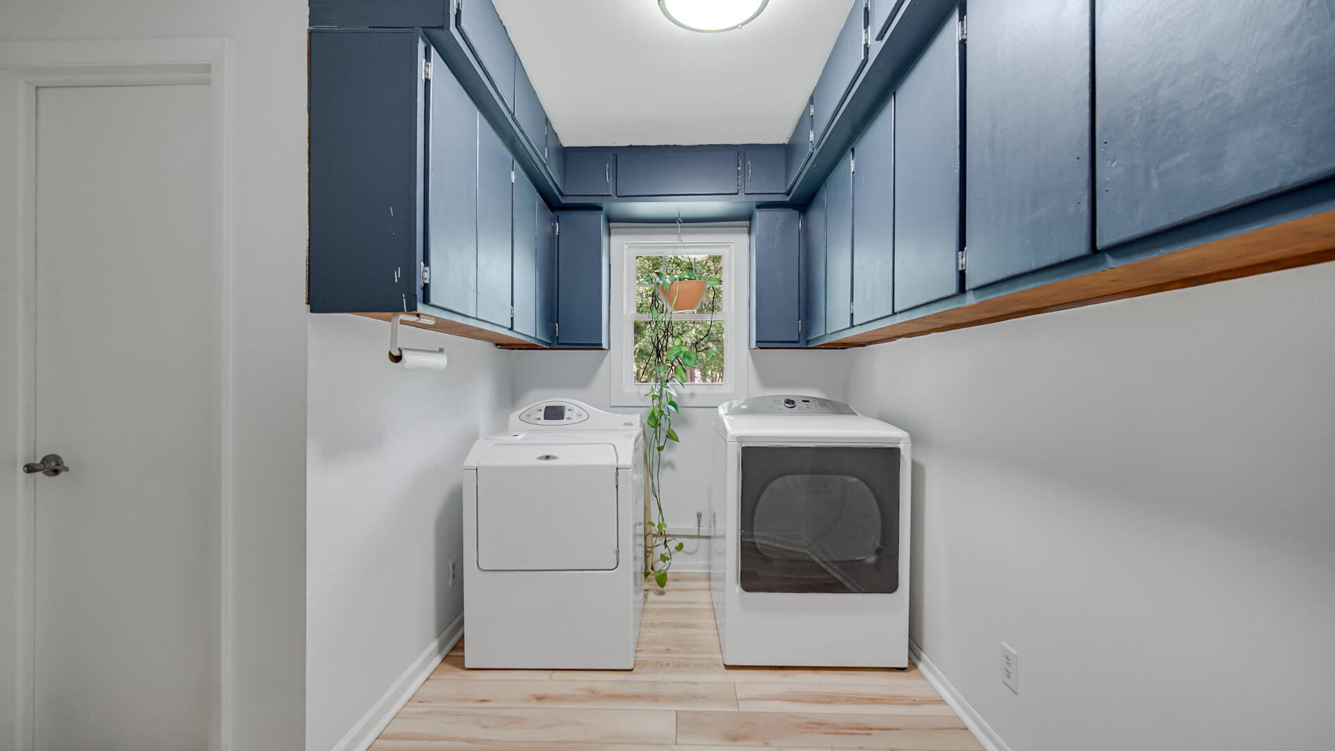 6717 State Rte 49 Rensselaer, IN 47978 - Photo 26 of 31 a utility room with dryer and washer