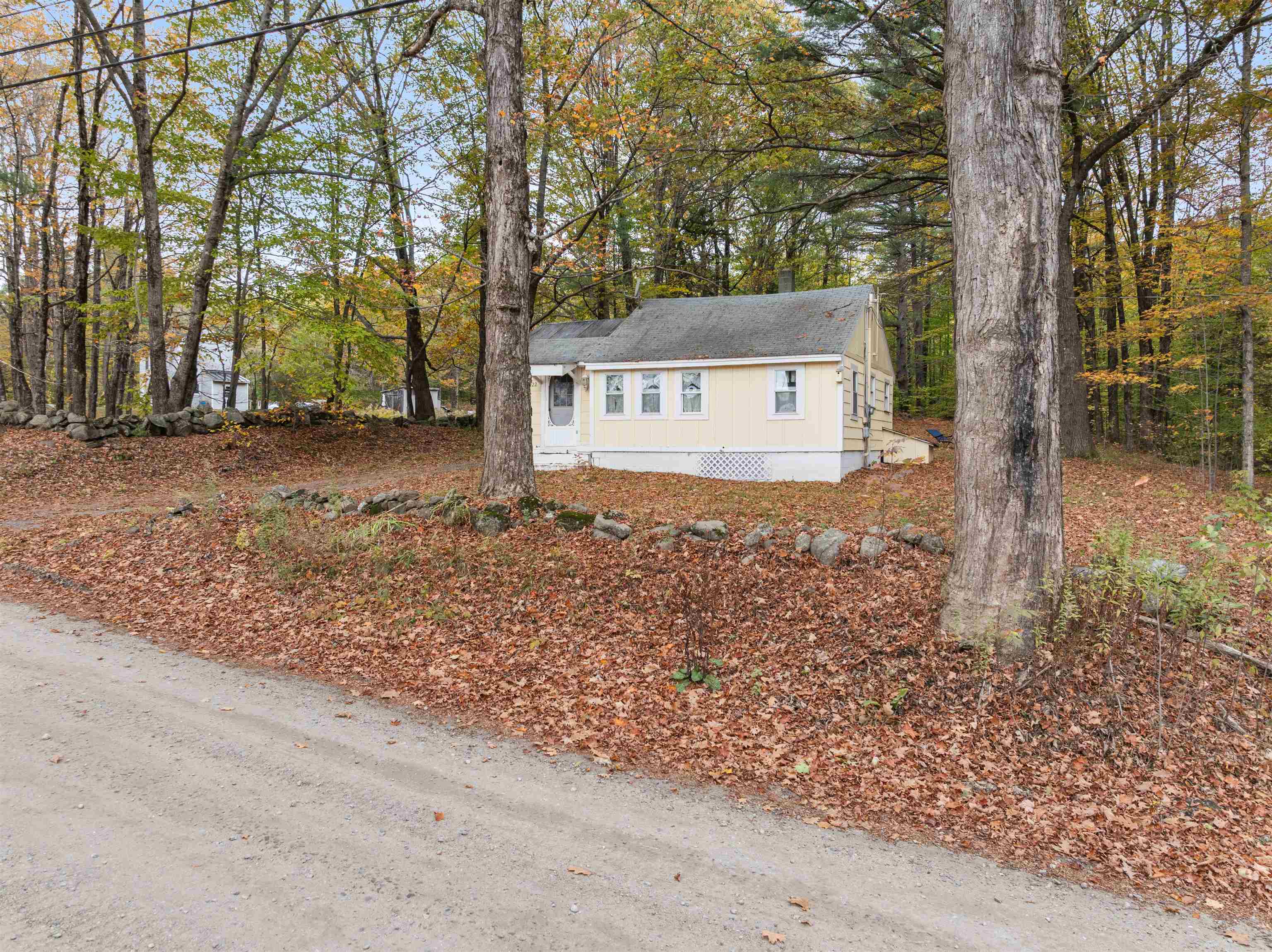 422 Currier Road Hill, NH 03243 - Photo 25 of 26 Gallery Image 25
