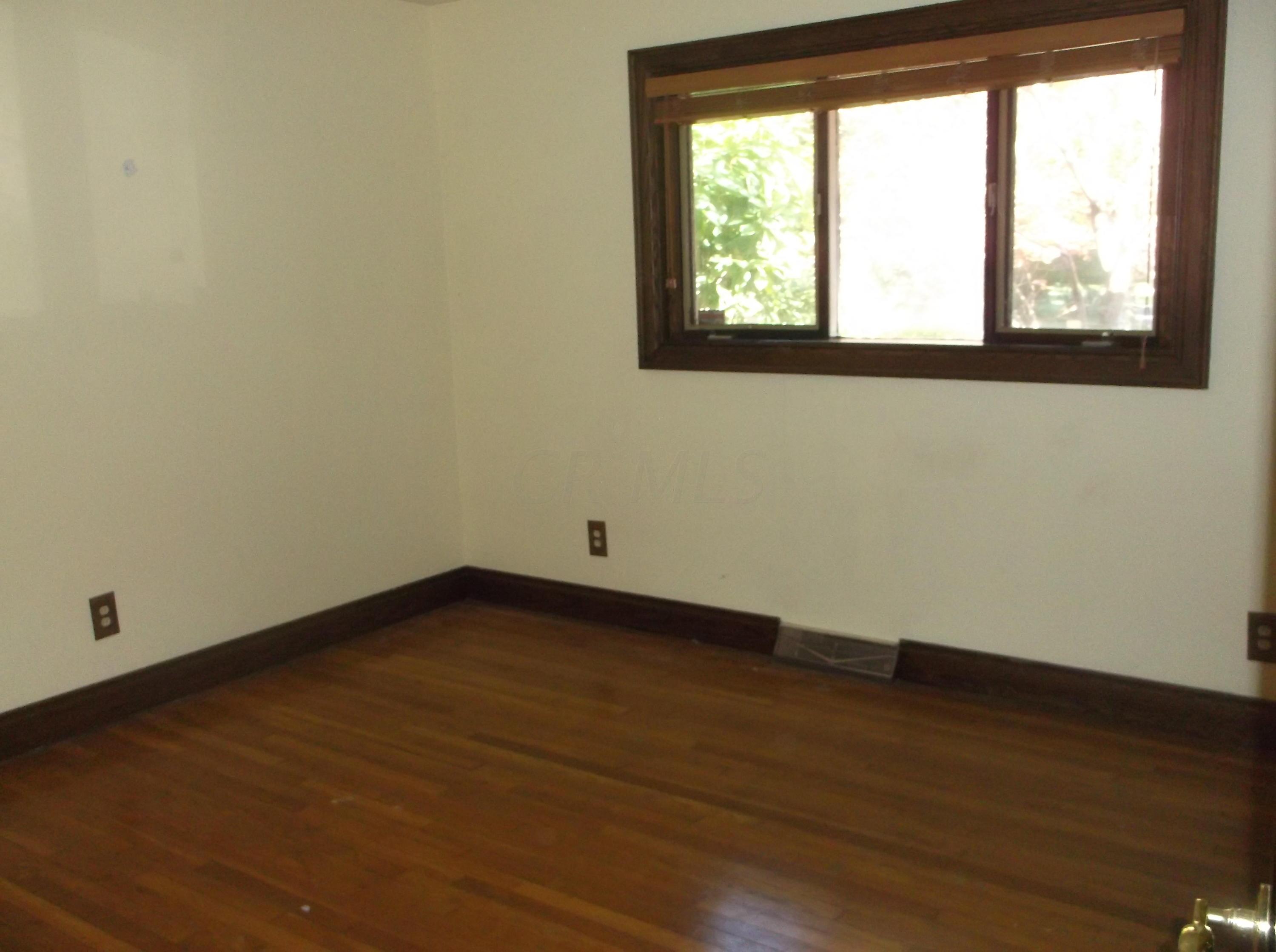 4366 Dublin Road Columbus, OH 43221 - Photo 13 of 33 Gallery Image 13