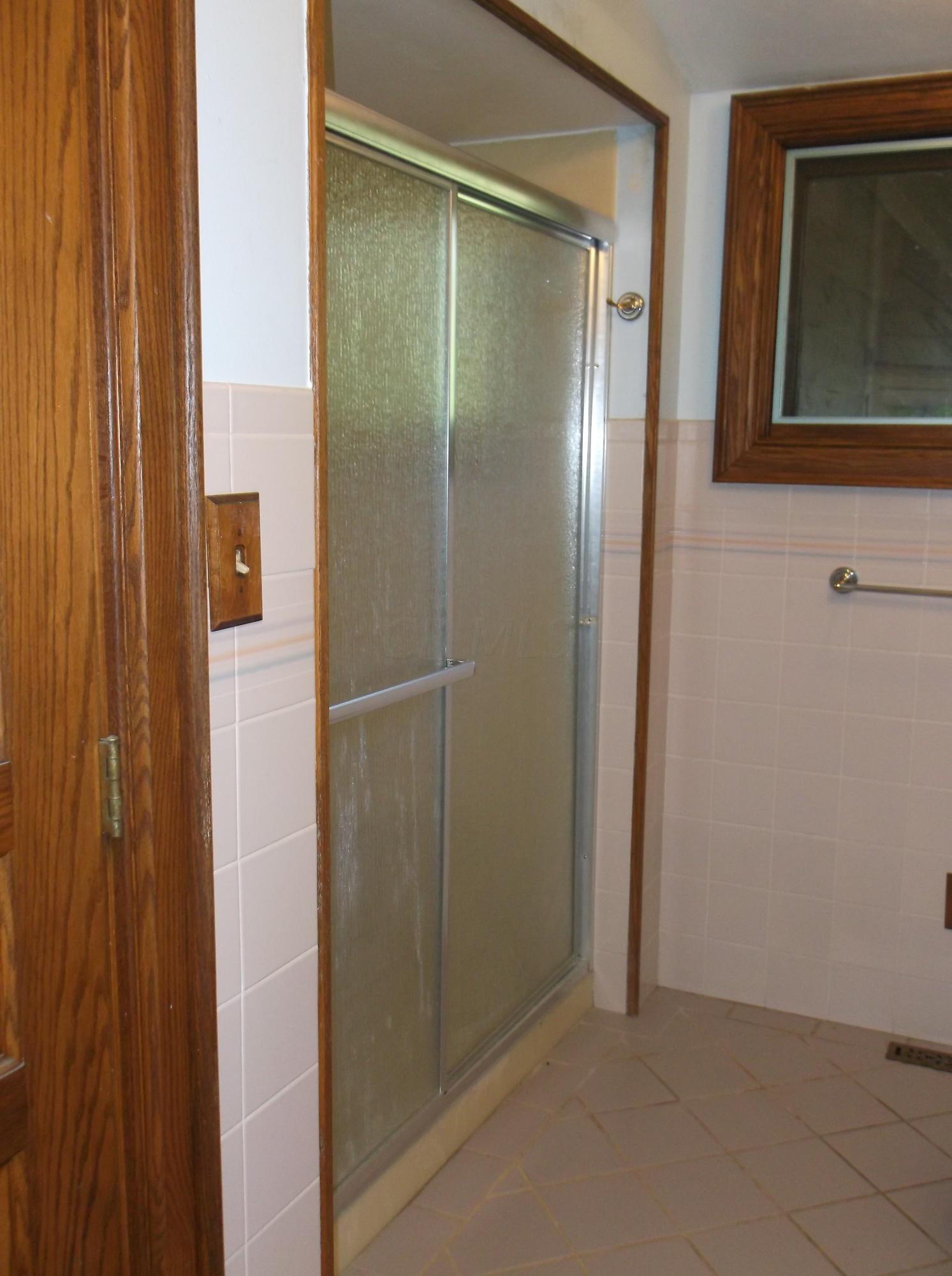 4366 Dublin Road Columbus, OH 43221 - Photo 16 of 33 Gallery Image 16