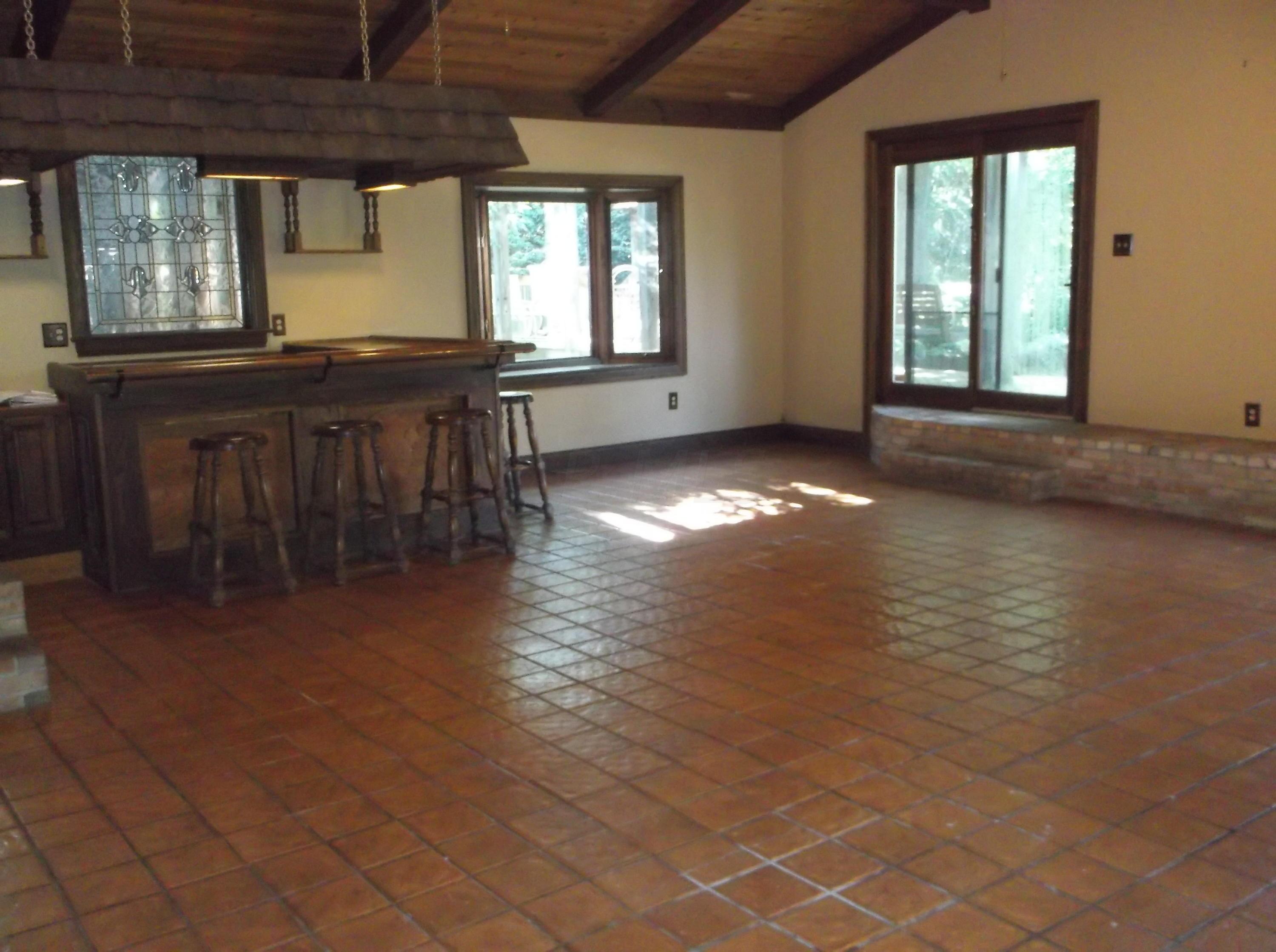 4366 Dublin Road Columbus, OH 43221 - Photo 7 of 33 Gallery Image 7