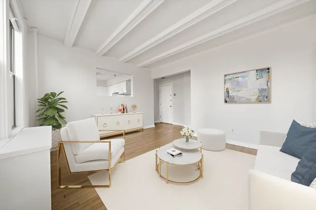 $469,000 | 1480 Commonwealth Avenue, Unit 10, Boston, MA 02135