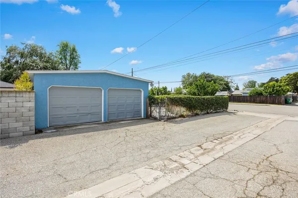 $698,000 | 1811 Bonita Avenue, La Verne, CA 91750