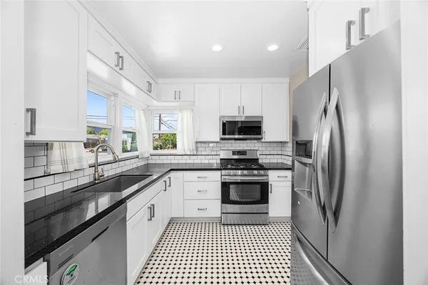 $698,000 | 1811 Bonita Avenue, La Verne, CA 91750