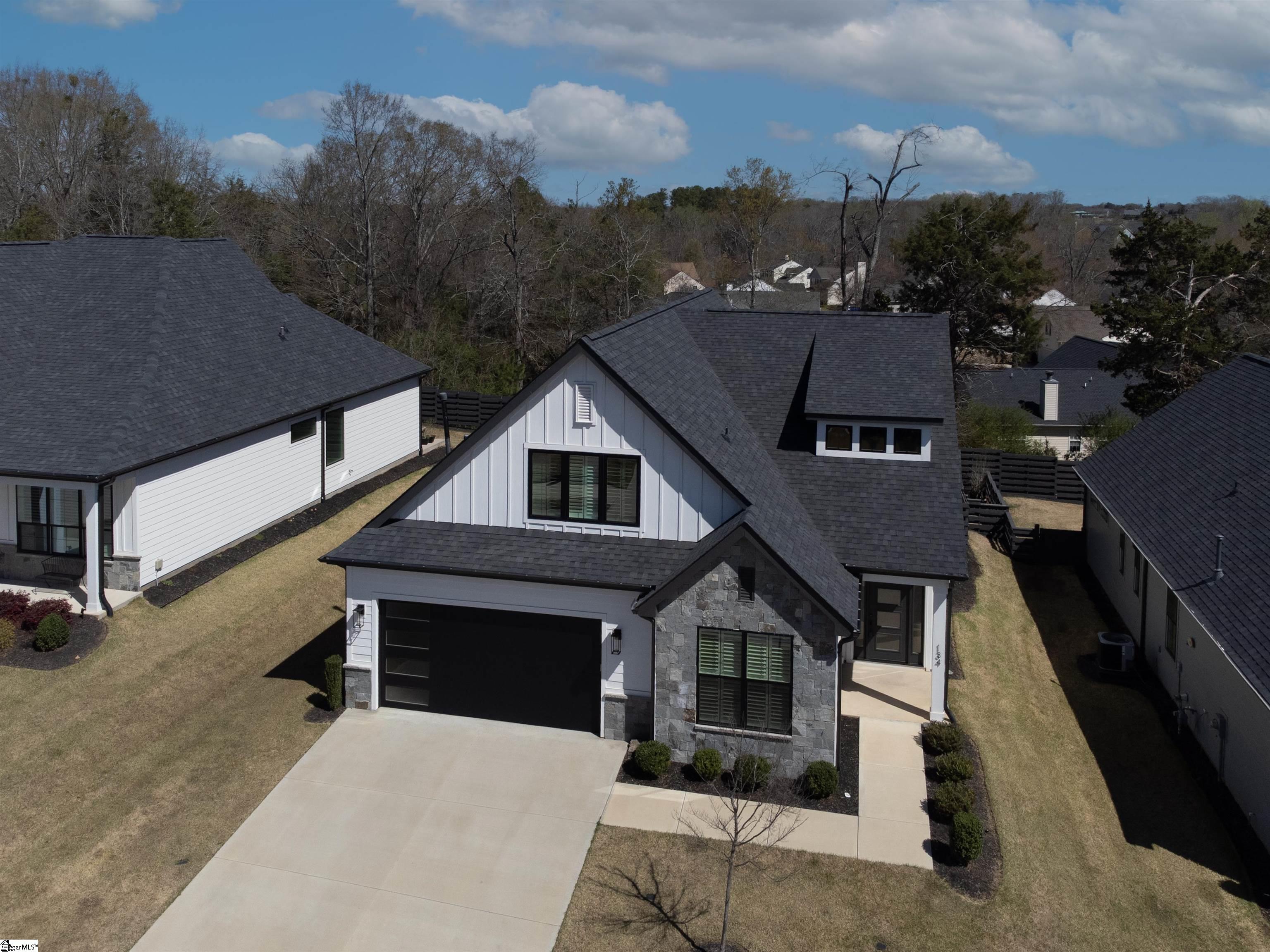 134 Winding Rock Road Simpsonville, SC 29680 - Photo 12 of 32 Gallery Image 12