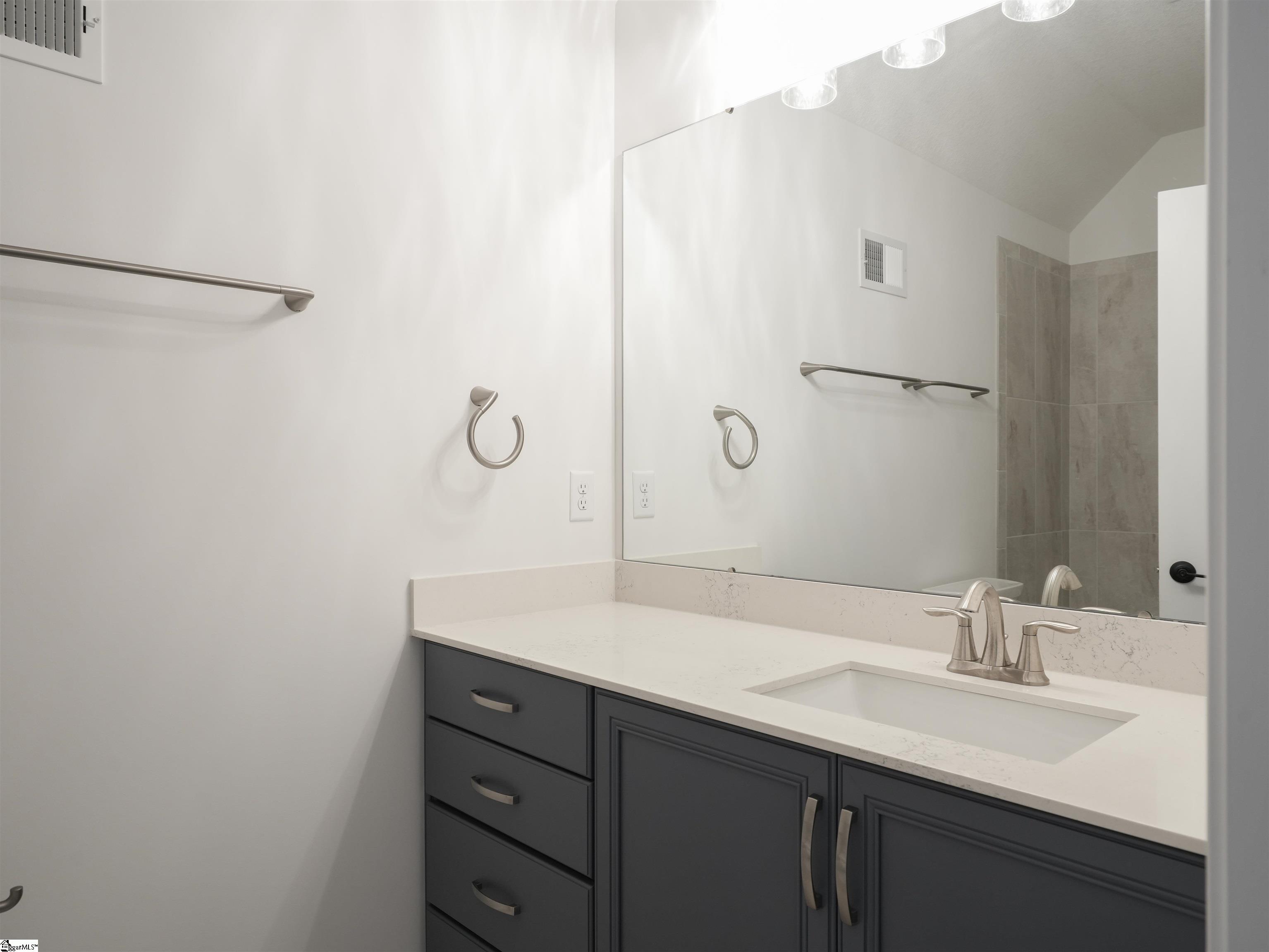 134 Winding Rock Road Simpsonville, SC 29680 - Photo 15 of 32 Gallery Image 15