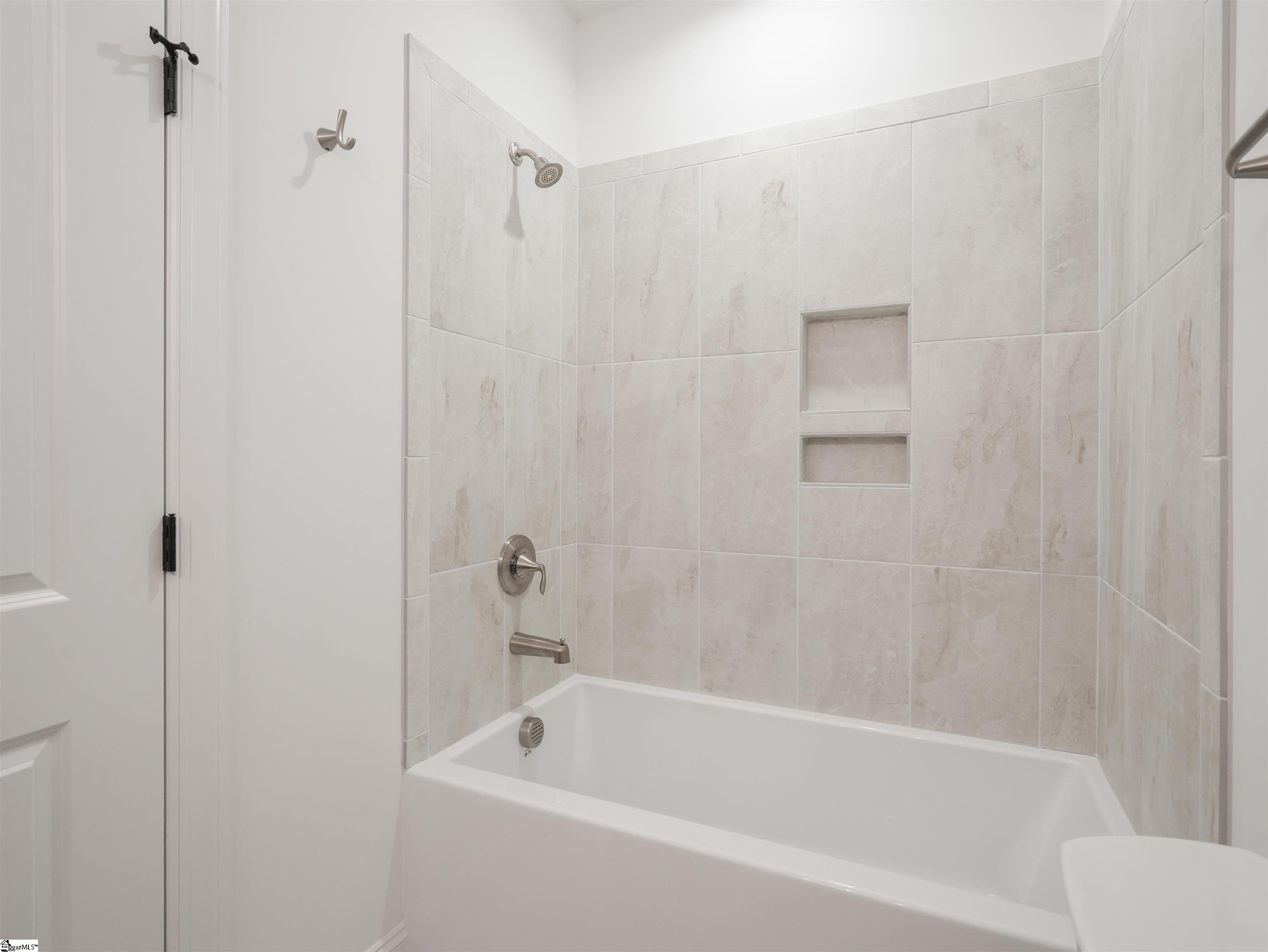 134 Winding Rock Road Simpsonville, SC 29680 - Photo 17 of 32 Gallery Image 17