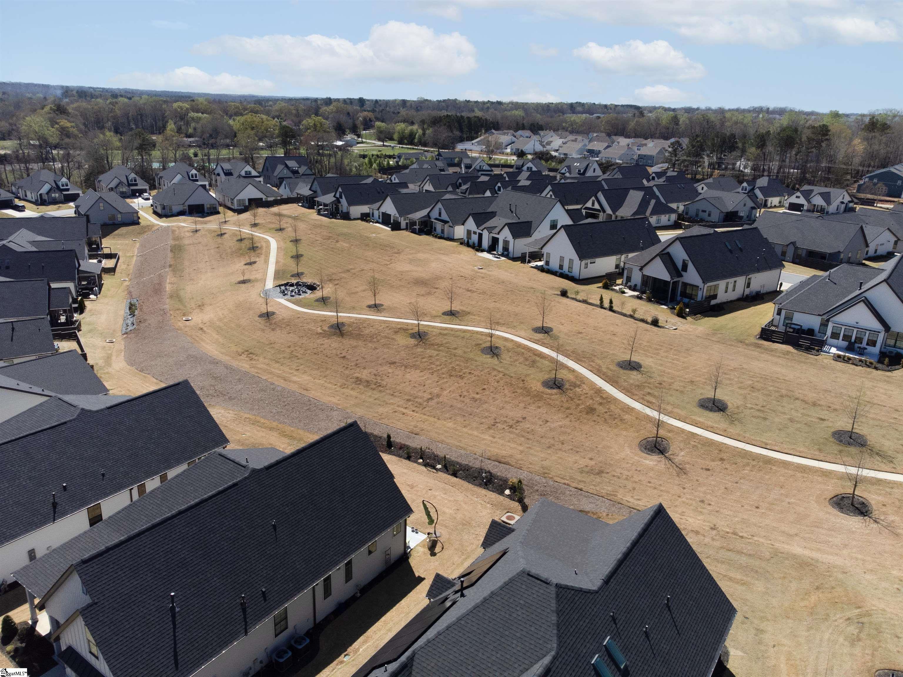 134 Winding Rock Road Simpsonville, SC 29680 - Photo 31 of 32 Gallery Image 31