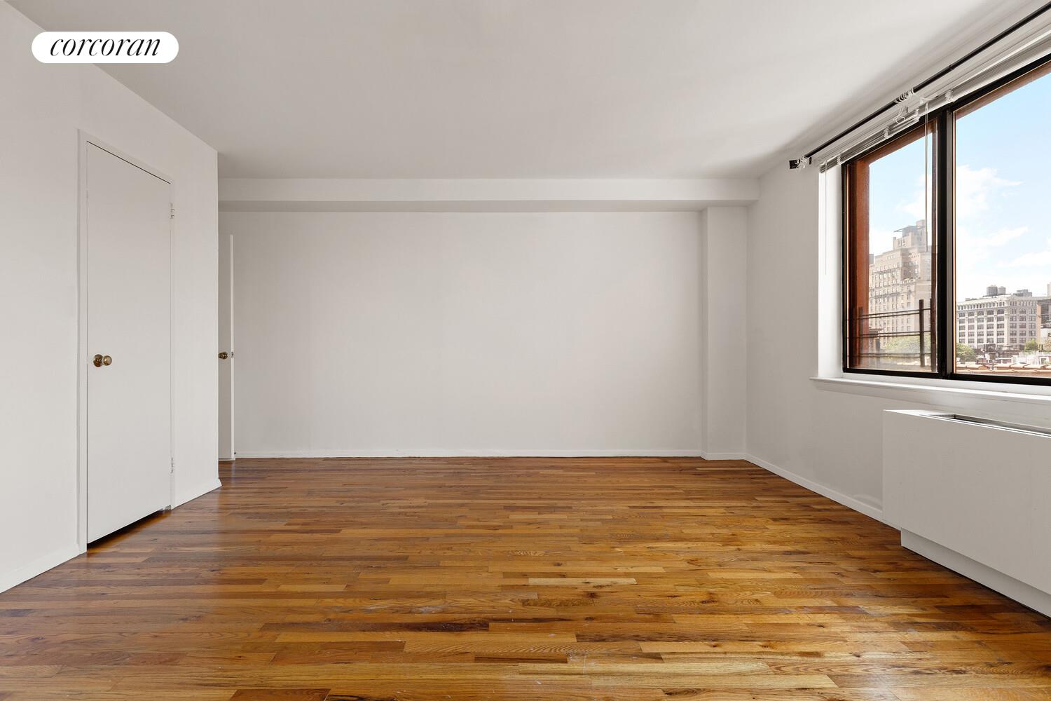 252 West 17th Street, Unit 8A Manhattan, NY 10011 - Photo 2 of 10