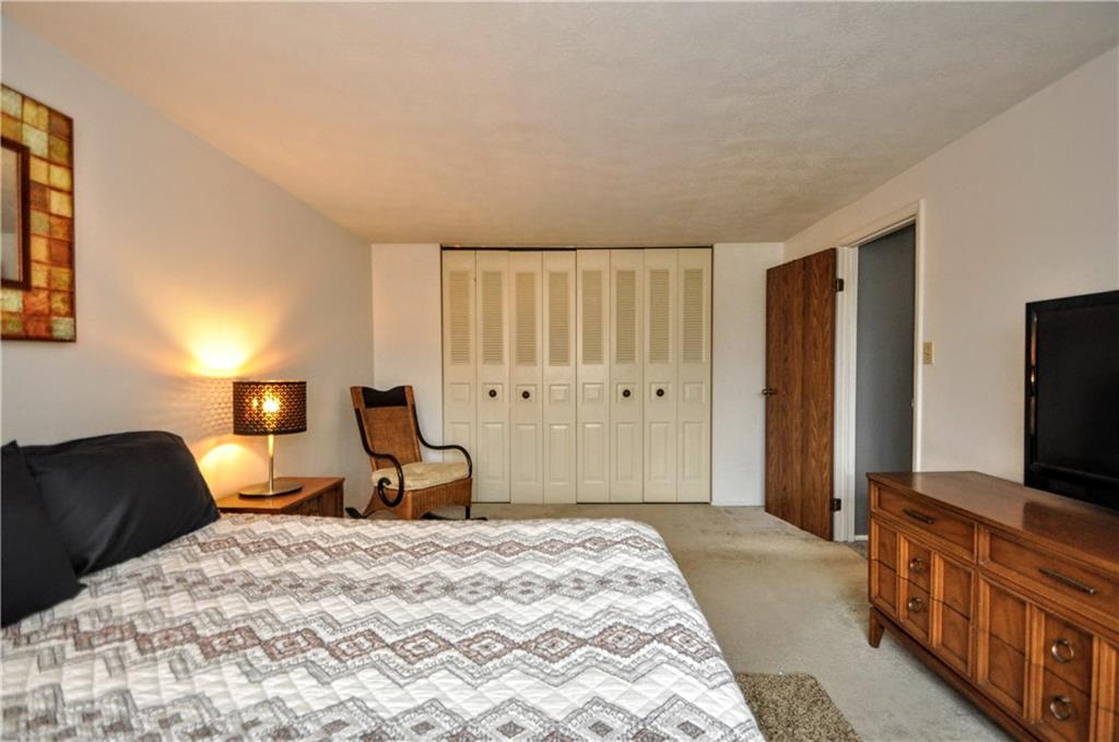 2457 Brook Ledge Road, Unit 33A Bridgeville, PA 15017 - Photo 13 of 25